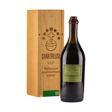Chartreuse Herbal Liqueur Green V.E.P. 2026 1L - Vintage Wine & Spirits